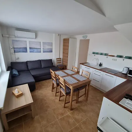 Modry Den بايموتْسْ