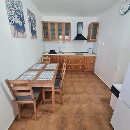Apartment Modry Den